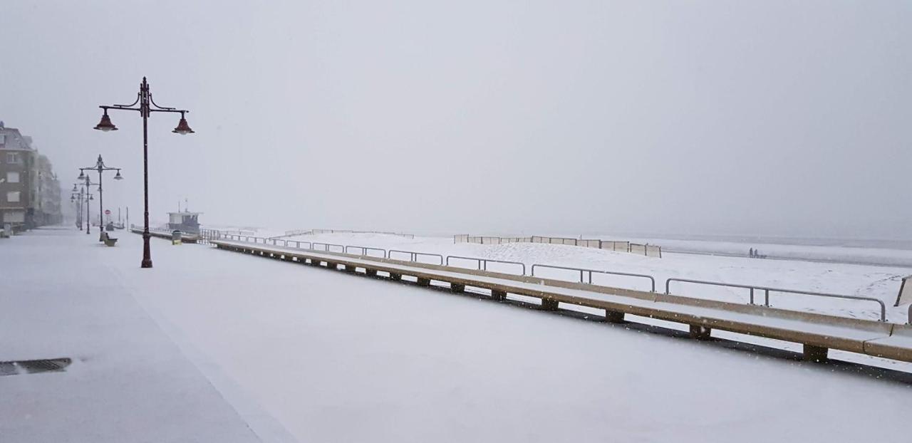 Duinenhuis Zeepolder 28 De Haan Esterno foto